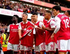 半岛体育官网登录-阿森纳迎葡超关键赛，清晨伤情更新，媒体盛赞，资深球员宣示担当