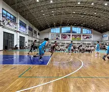 里程碑夜!山东男篮主帅复盘,法国杯清晨刷纪录,质疑声仍在,控场能力受关注 里程碑夜!山东男篮主帅复盘,法国杯清晨刷纪录,质疑声仍在,控场能力受关注