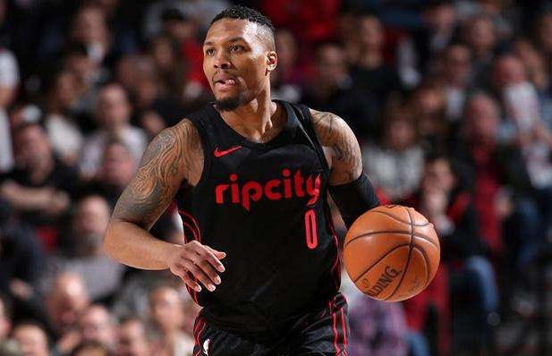 半岛体育官网入口注册-密尔沃基雄鹿内部会议纪要流出：冲刺阶段造点机会，足总杯使命明确，高层口径保持一致